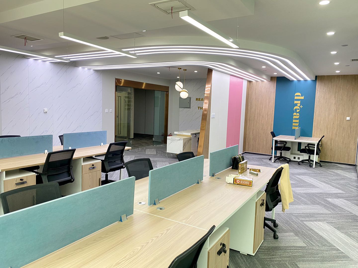 租赁办公室-实拍效果图